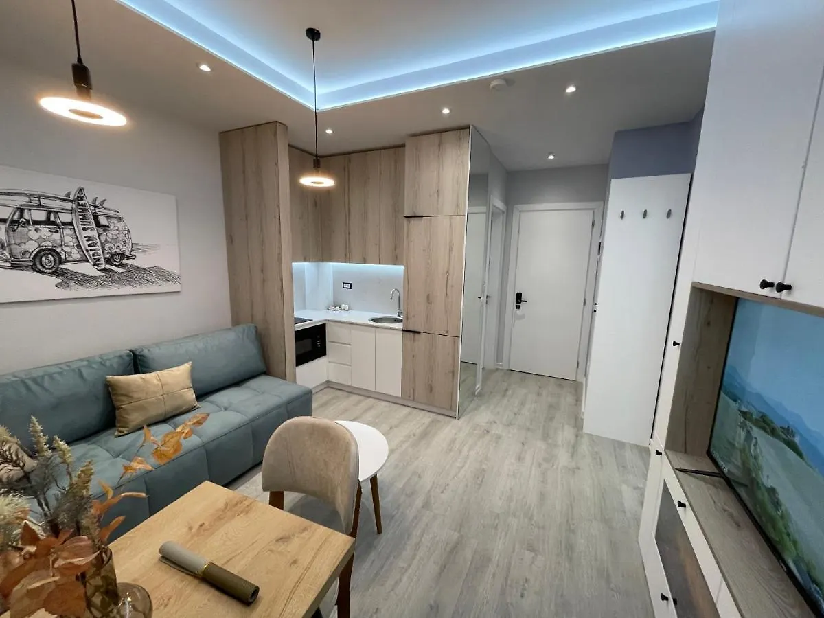 Scandi Apartaments Durres Apartment